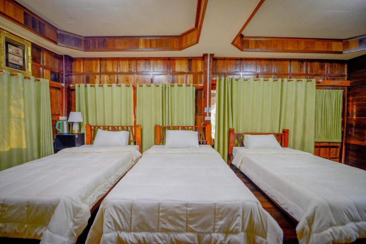Mrk Resort & Massage Lopburi Exterior photo