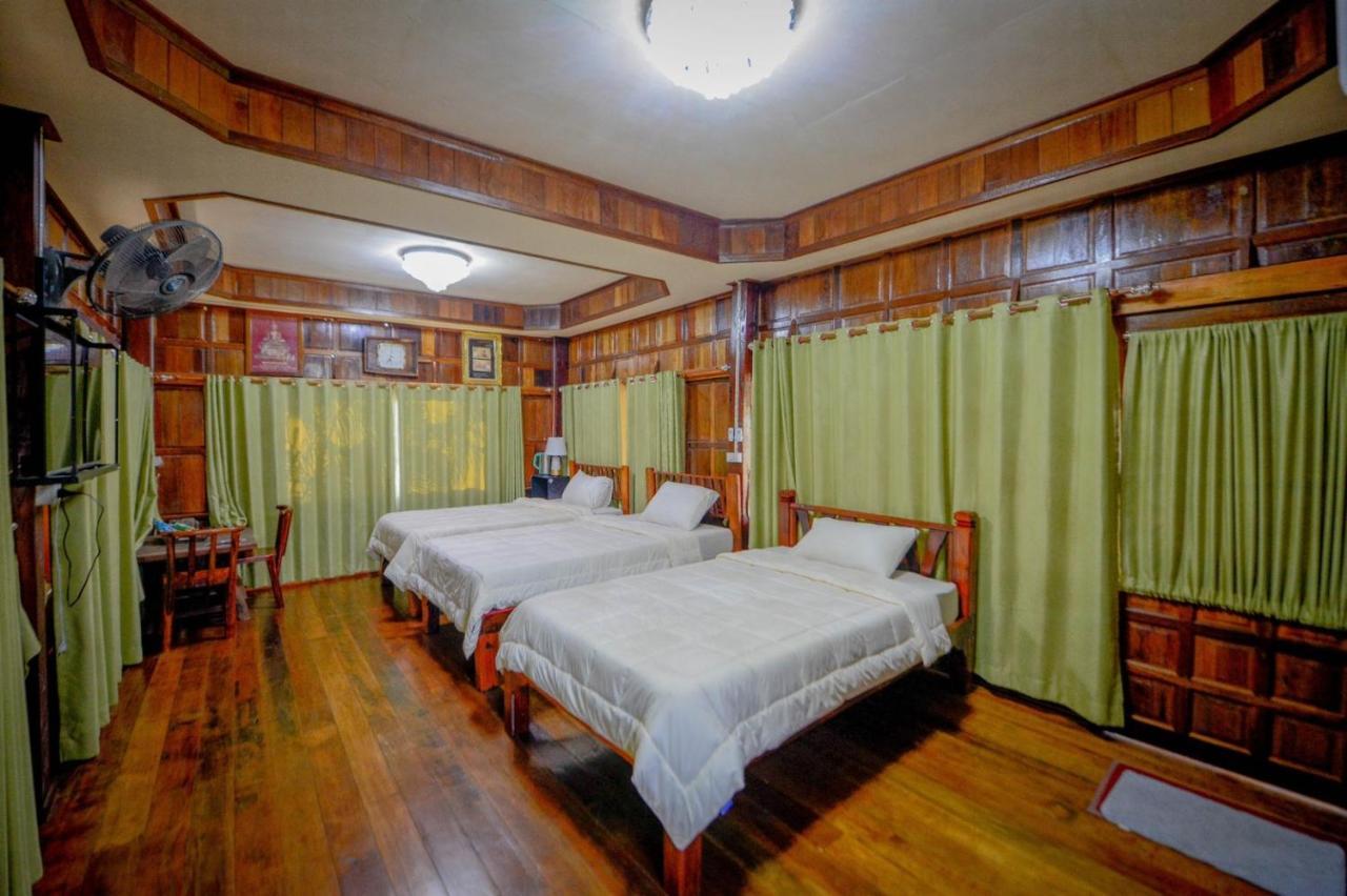 Mrk Resort & Massage Lopburi Exterior photo